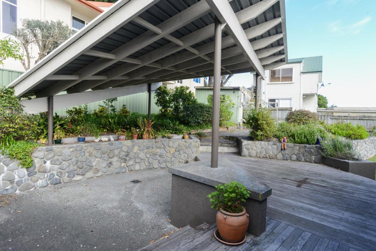 Breakwater Cottage - Napier Holiday Home Exterior photo